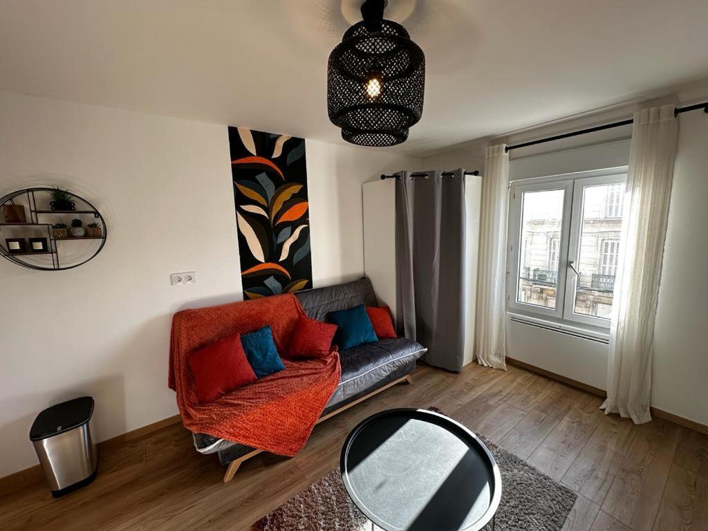 Le Songe Bleu - Centre - Netflix Apartment